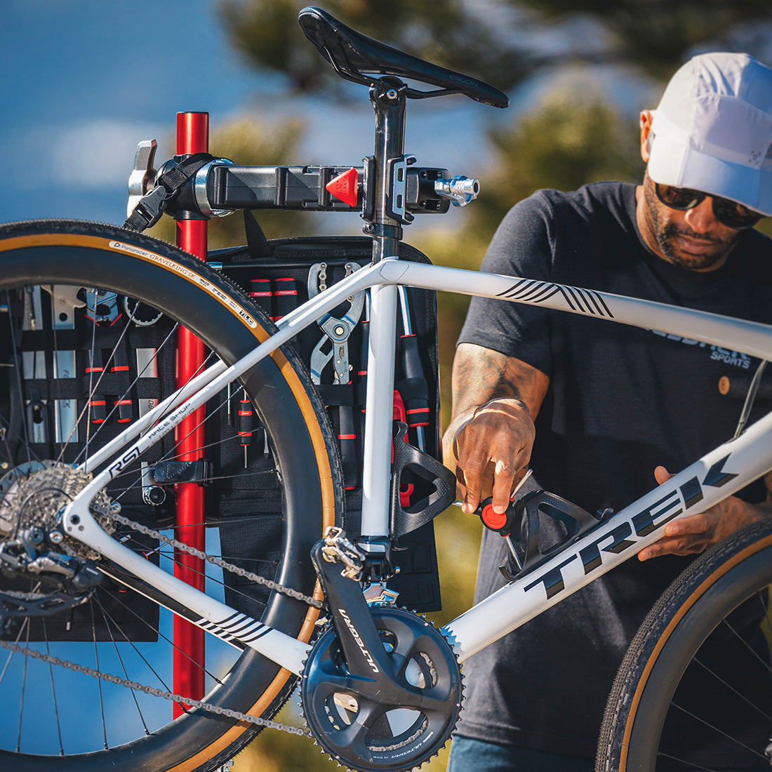 Feedback sports ultralight cheap bike repair stand